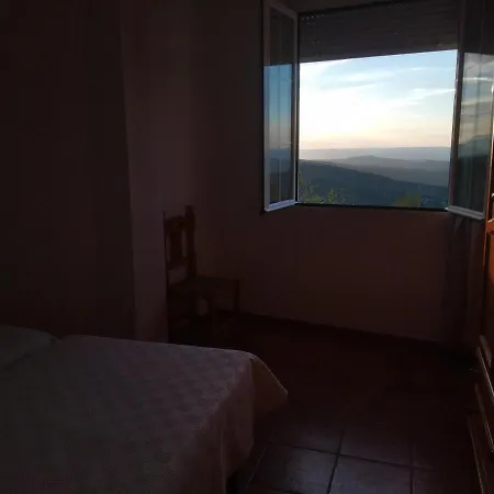 Apartamento Avenida Del Parque Cazorla Exterior photo