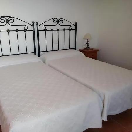 Apartamento Avenida Del Parque Cazorla Exterior photo